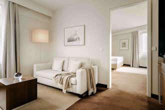 Hotel ESTREL BERLIN photo 2