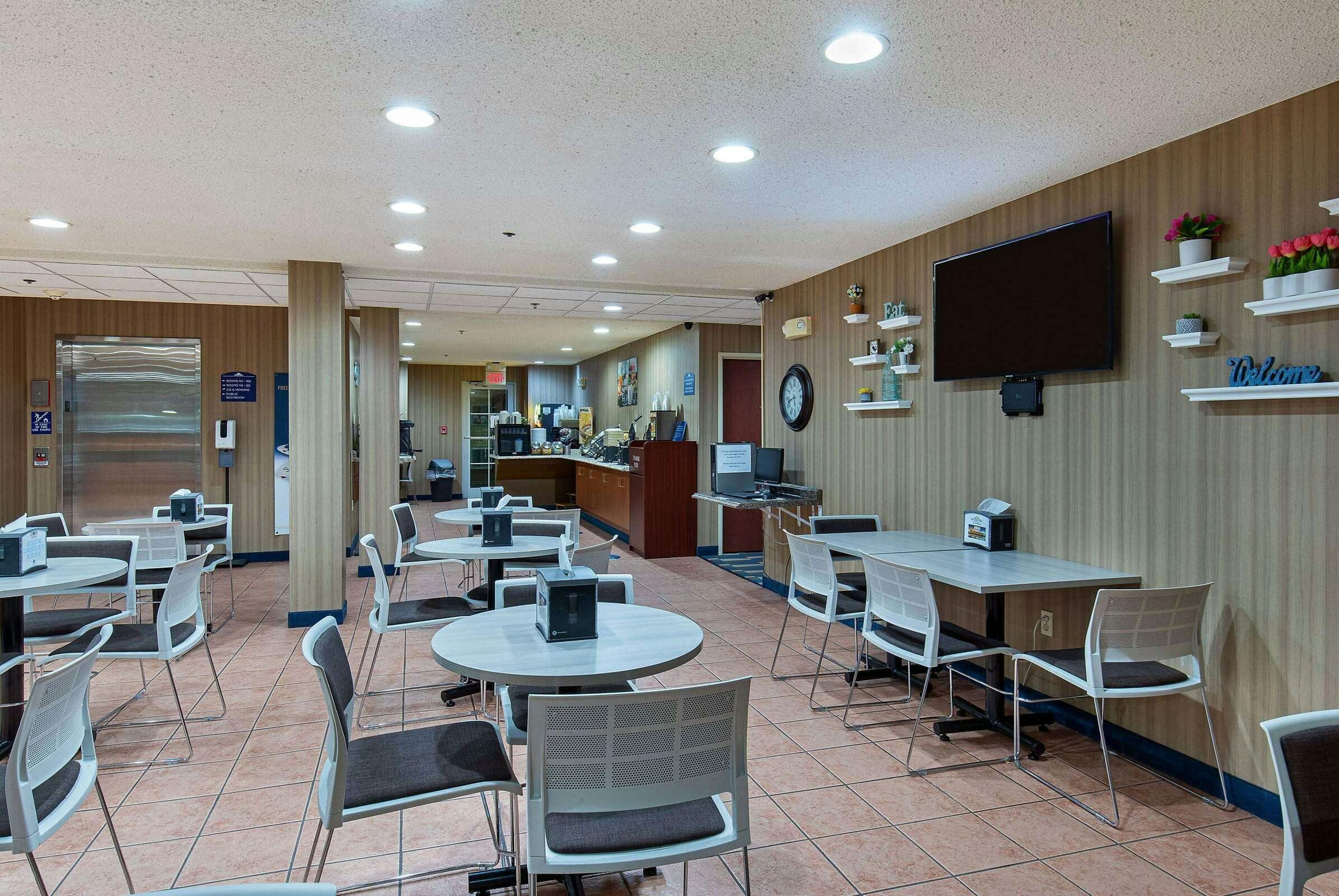 Hotel Microtel Dry Ridge photo 2