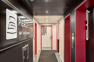Hotel Pierce Boutique Apartments photo 2