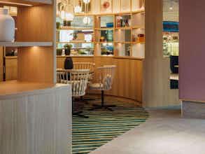 Hotel Novotel Madrid Puente De La Paz photo 5