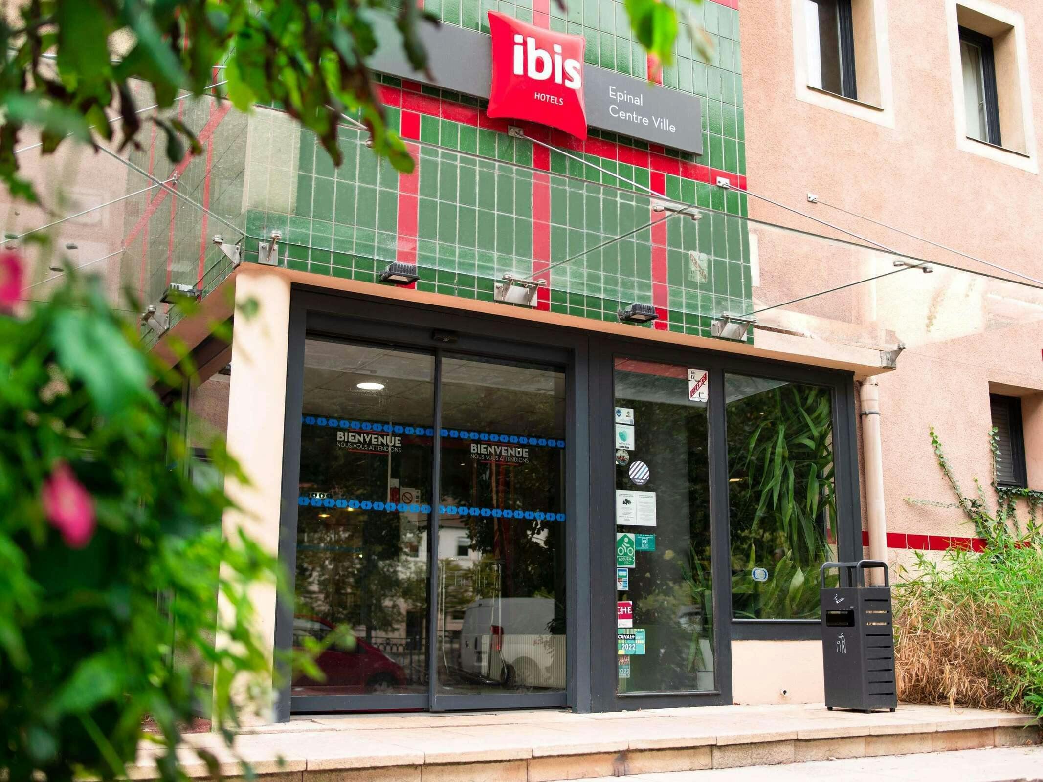 Hotel Ibis épinal Centre Ville photo 2