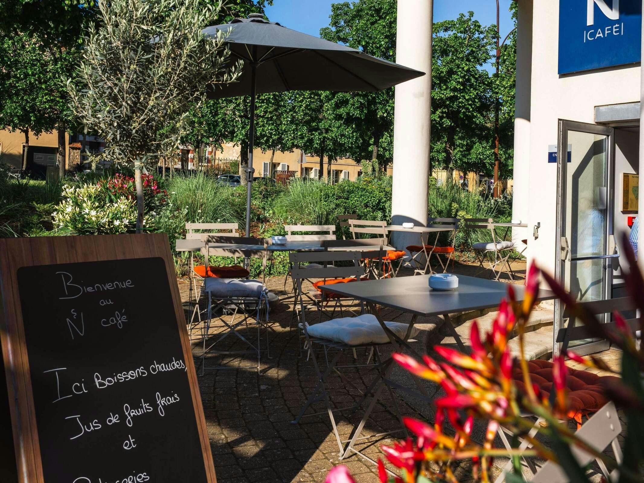 Hotel Novotel Chateau De Versailles photo 1