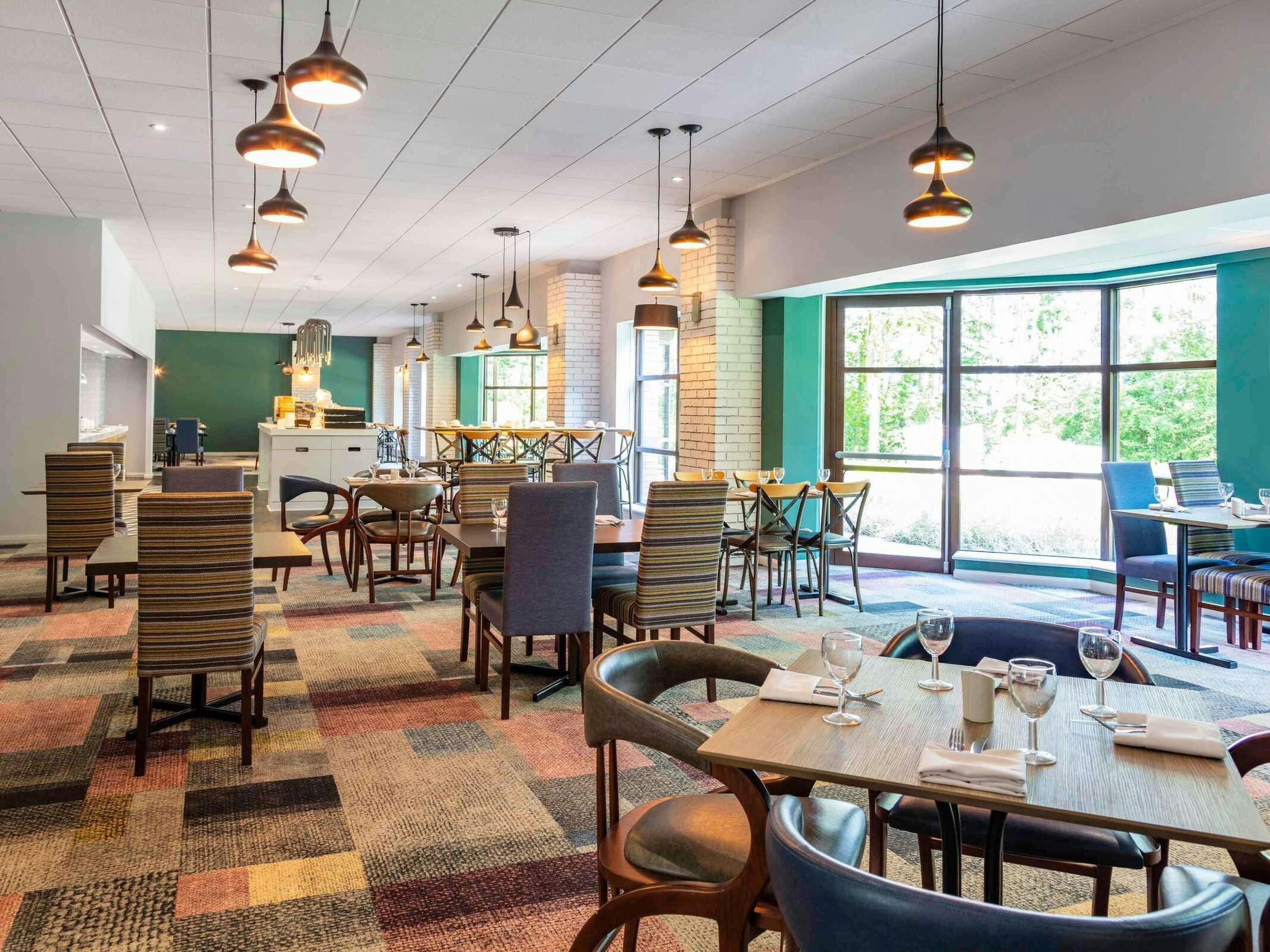 Hotel Novotel Newcastle Airport photo 1