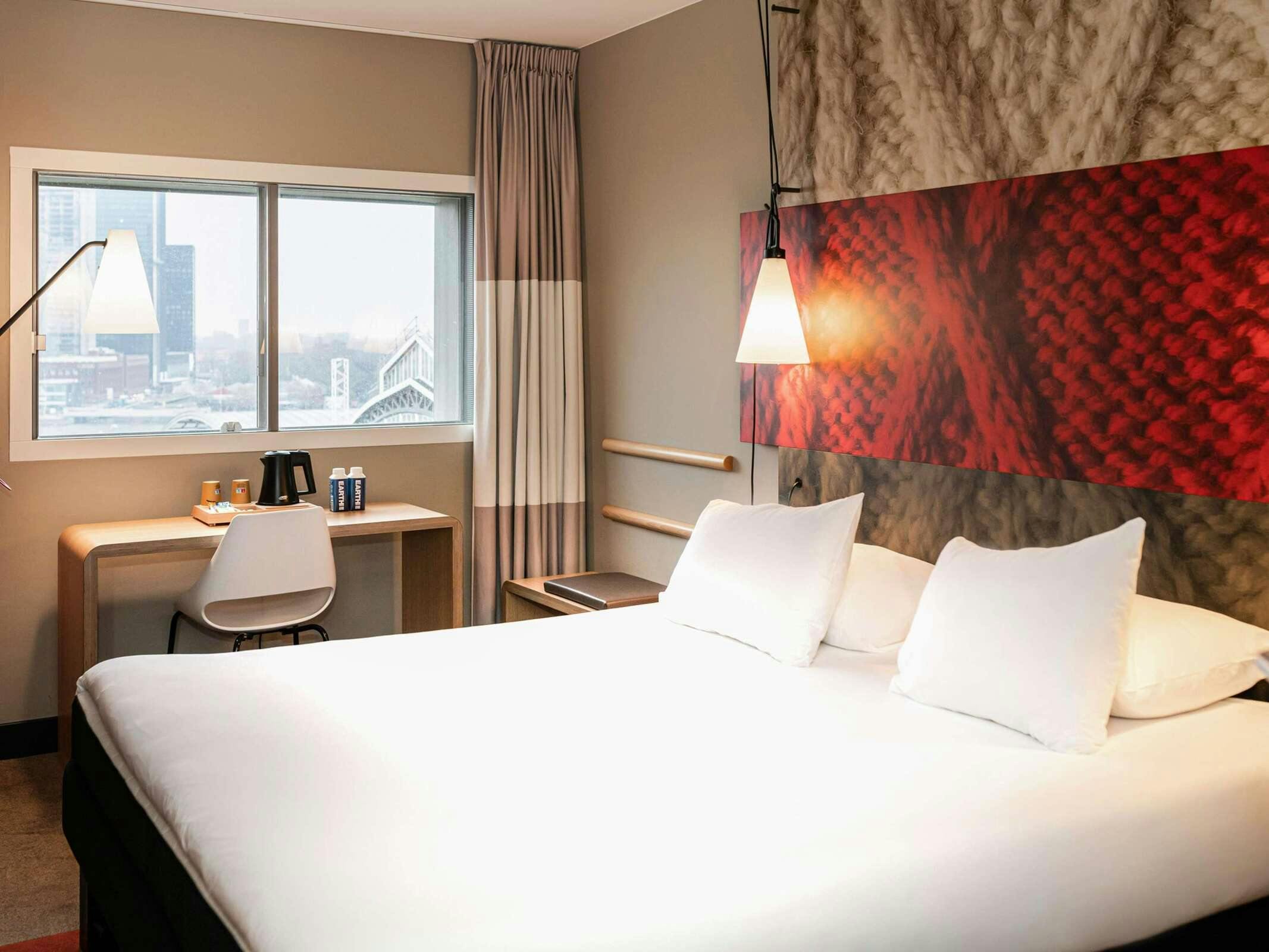 Hotel Ibis Amsterdam Centre photo 3