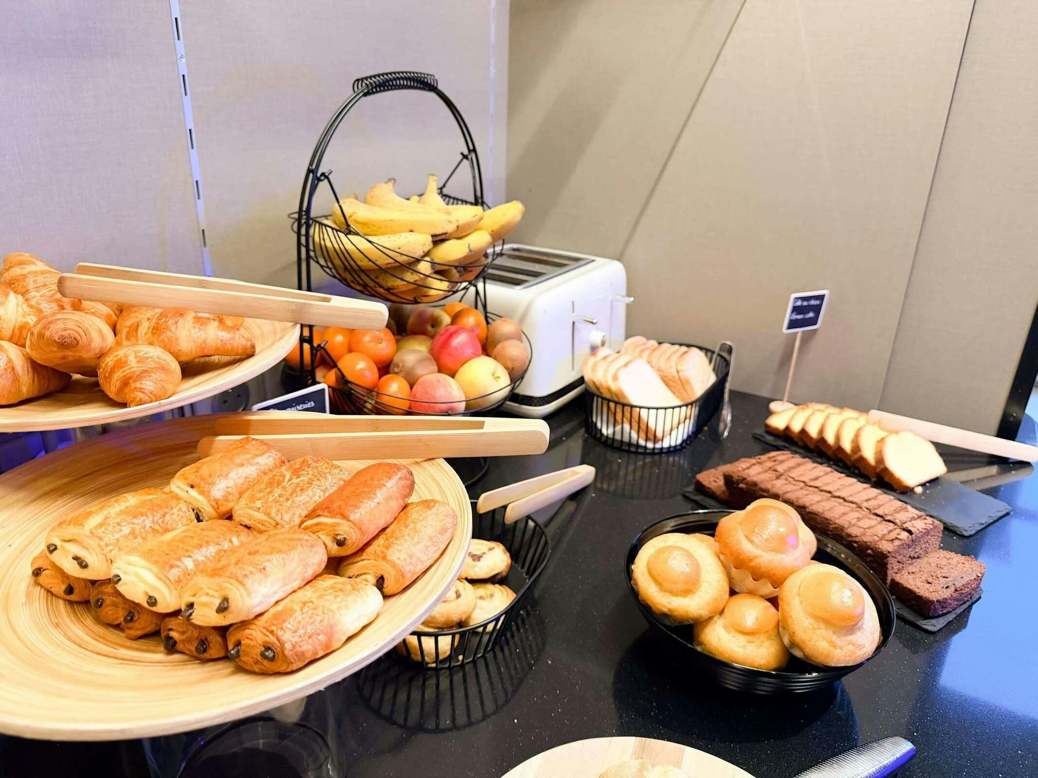 Hotel Hôtel Mercure Rennes Place Bretagne photo 4