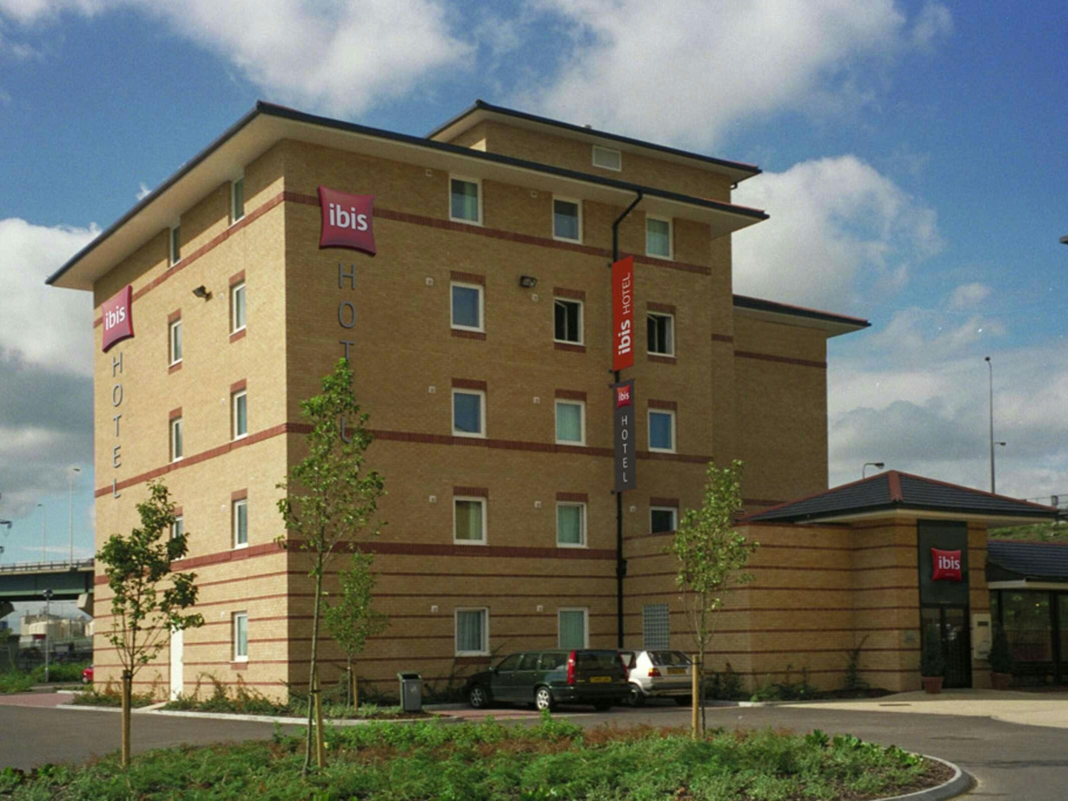 Hotel Ibis London Thurrock M25 photo 2