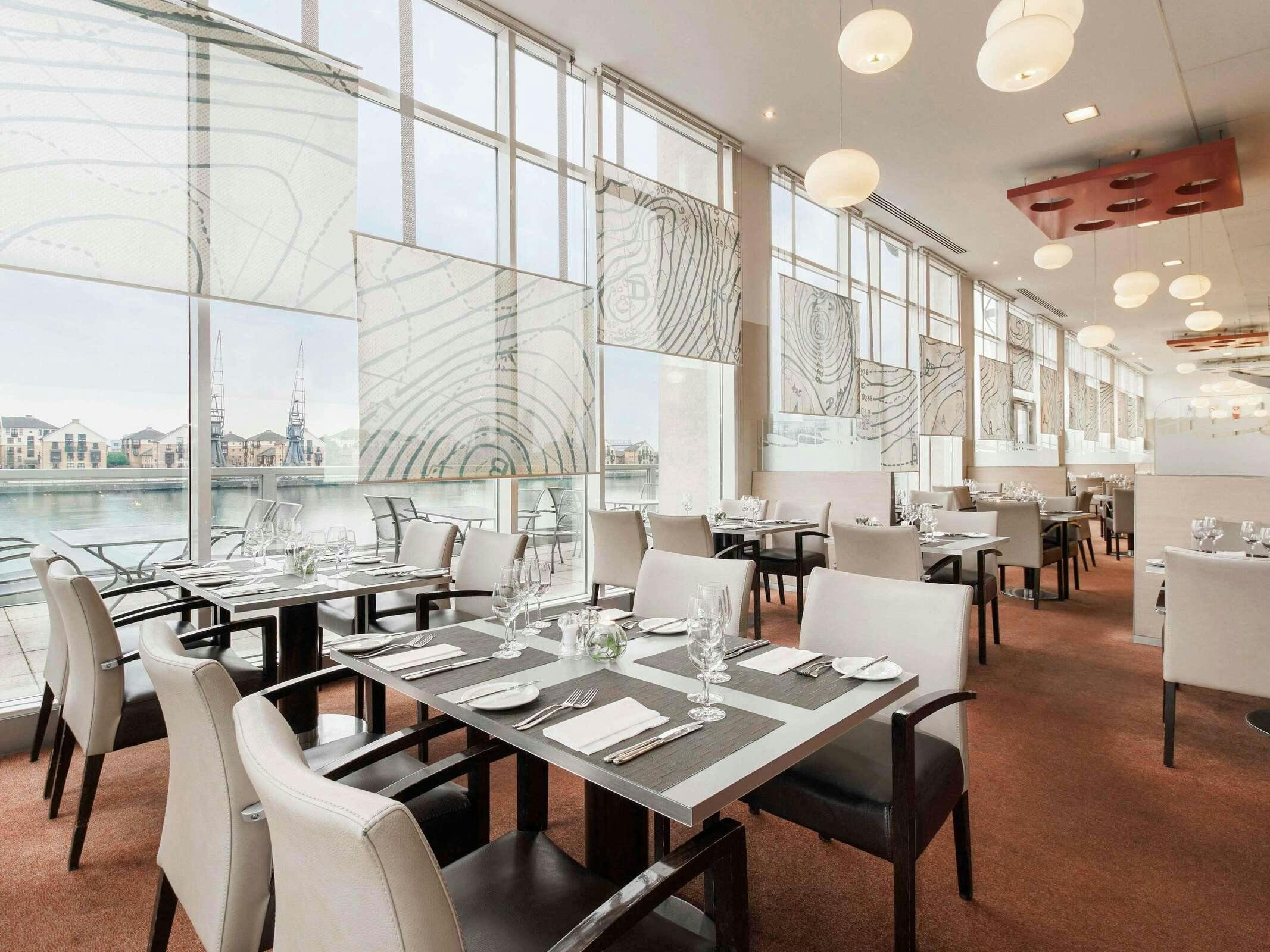 Hotel Novotel London Excel photo 2