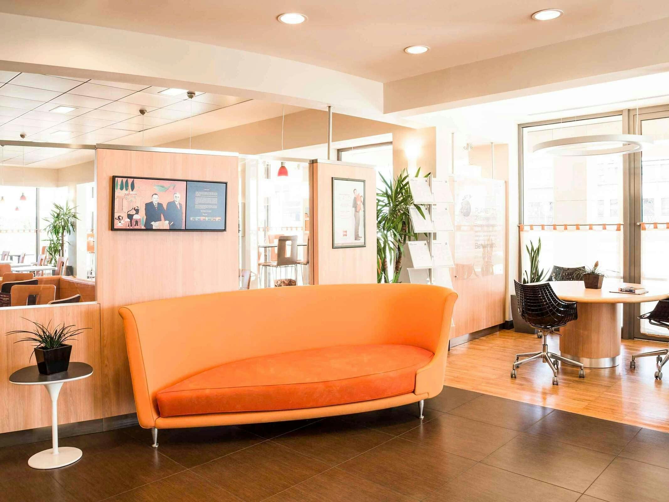 Hotel Ibis Como photo 2