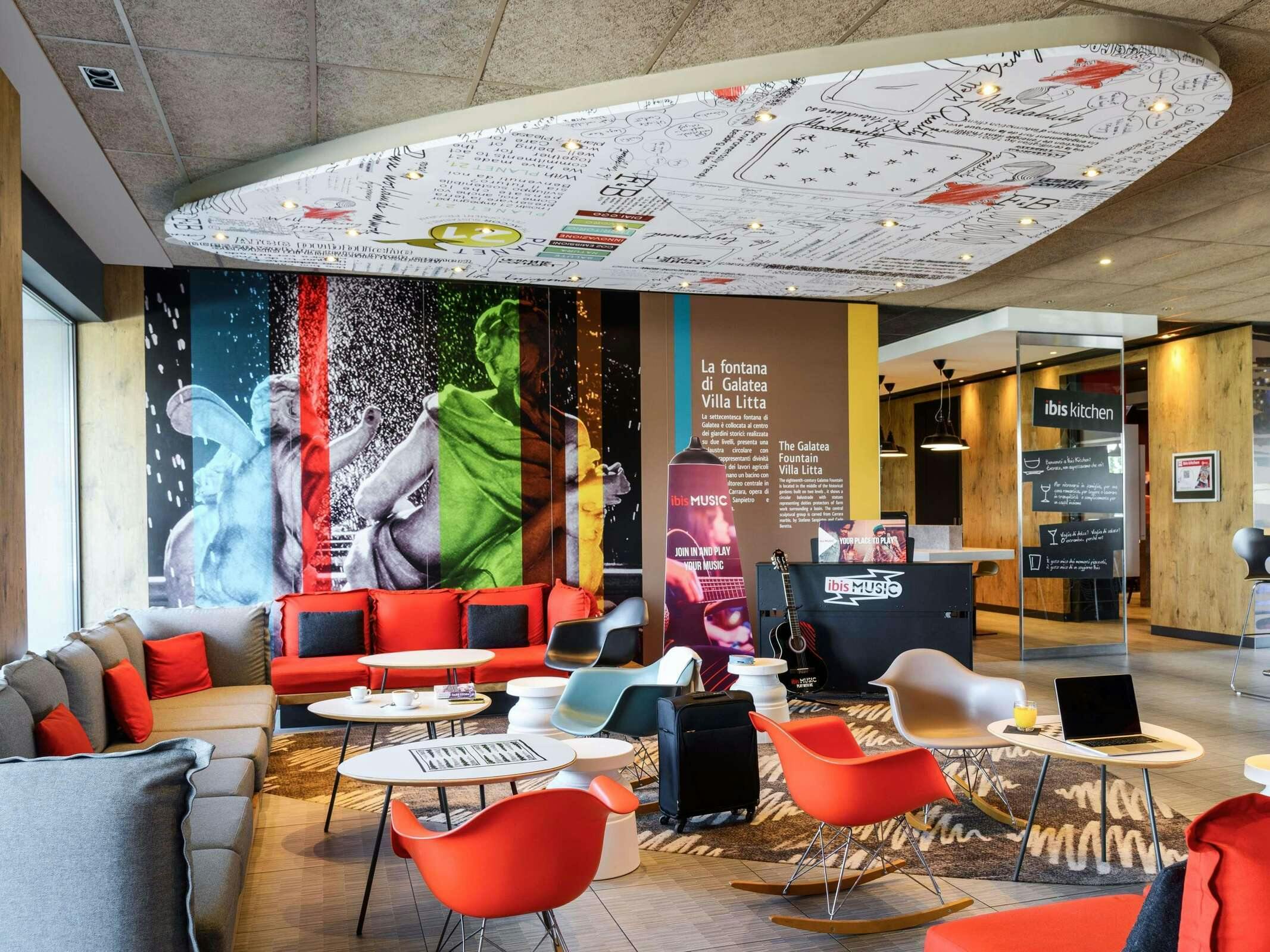 Hotel Ibis Milano Fiera photo 1