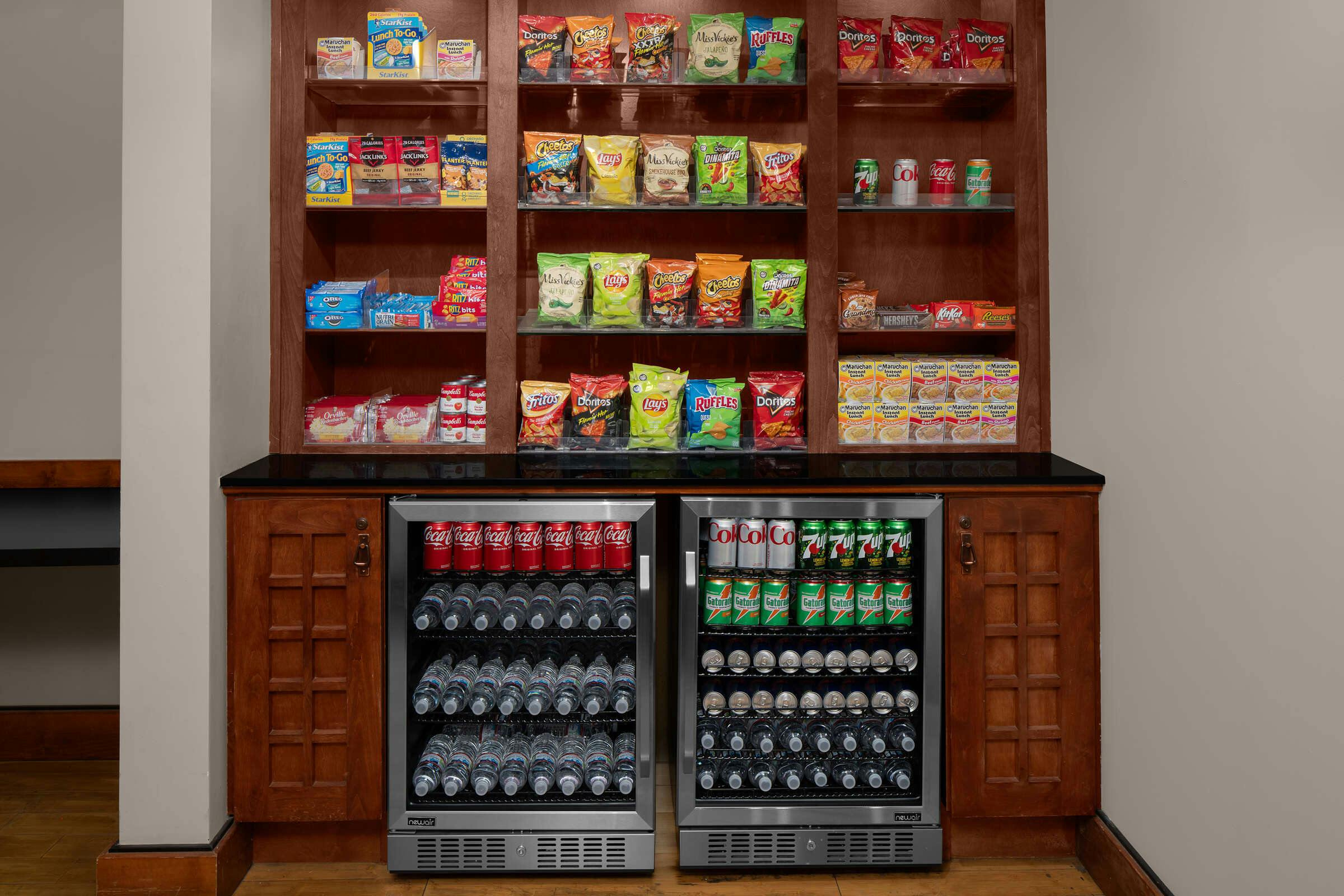 Hotel Larkspur Landing Sacramento - An All-Suite Hotel photo 2