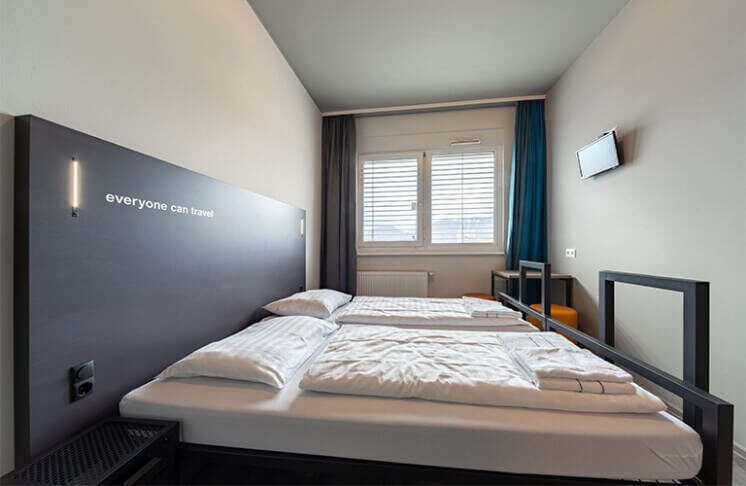 Hotel a&o Graz Hauptbahnhof photo 4