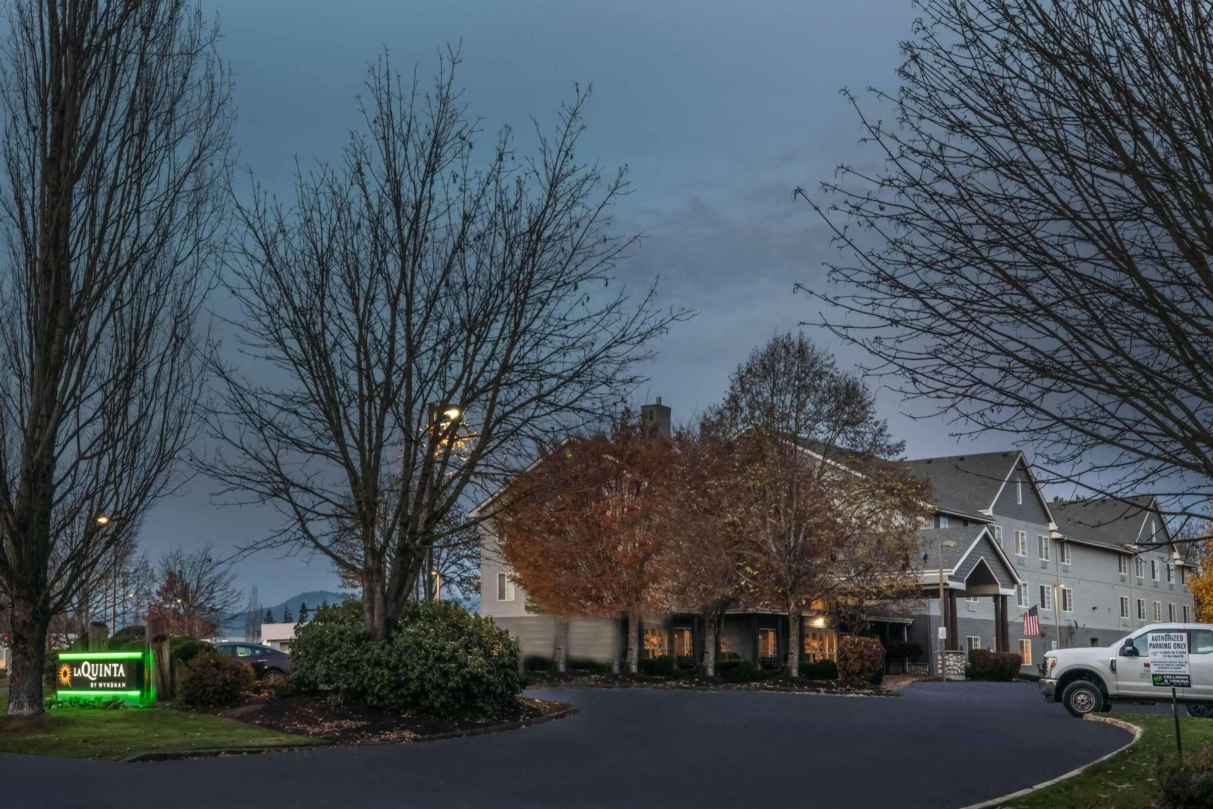 Hotel La Quinta Inn Ste Eugene photo 1