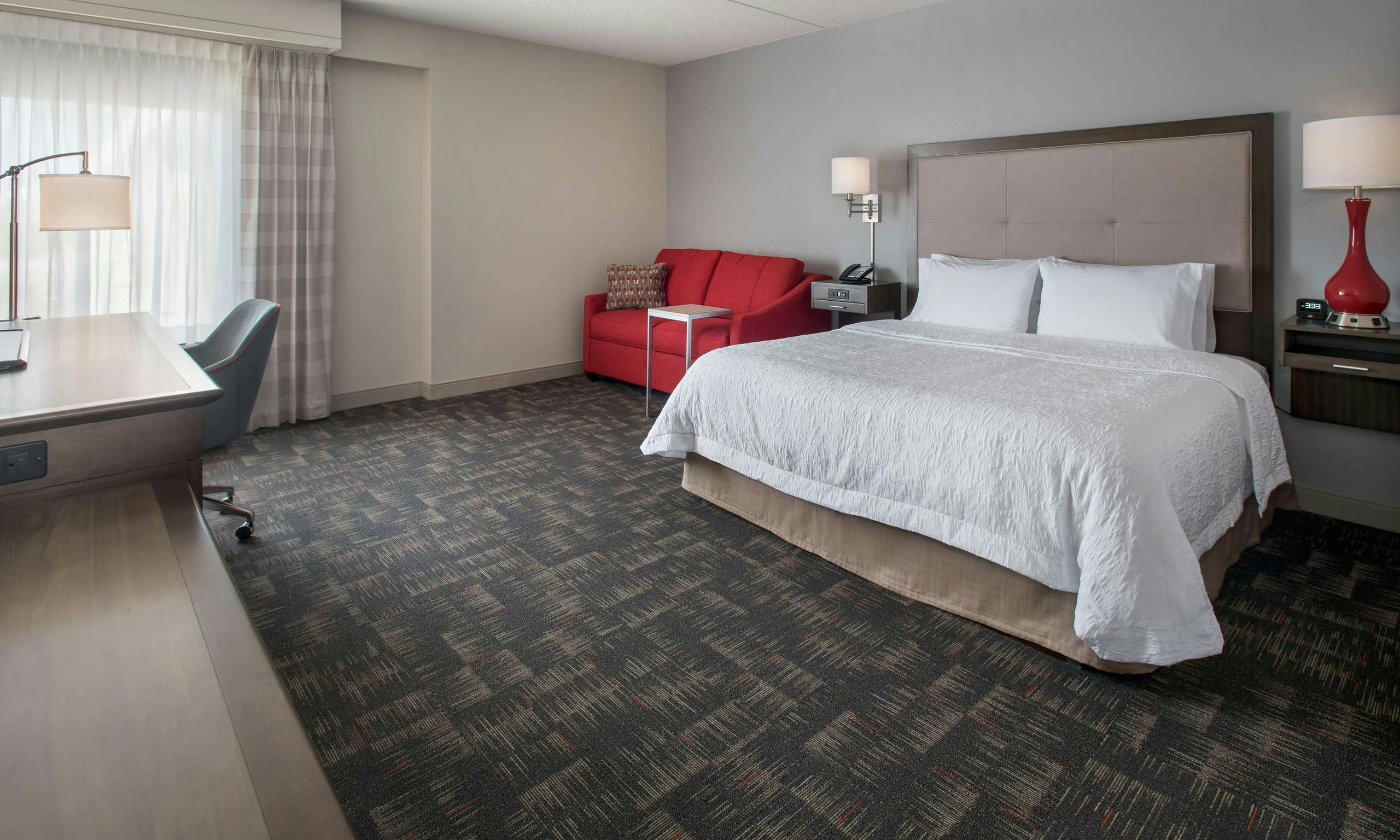 Hotel Hampton Inn Boston - Logan Airport photo 1