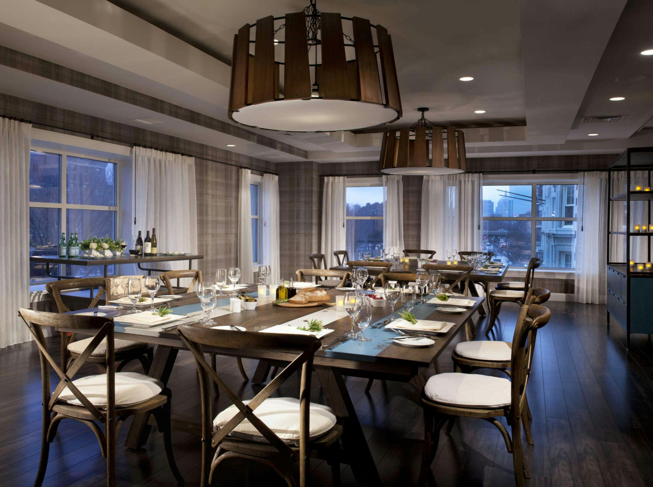 Hotel Hotel Commonwealth photo 1