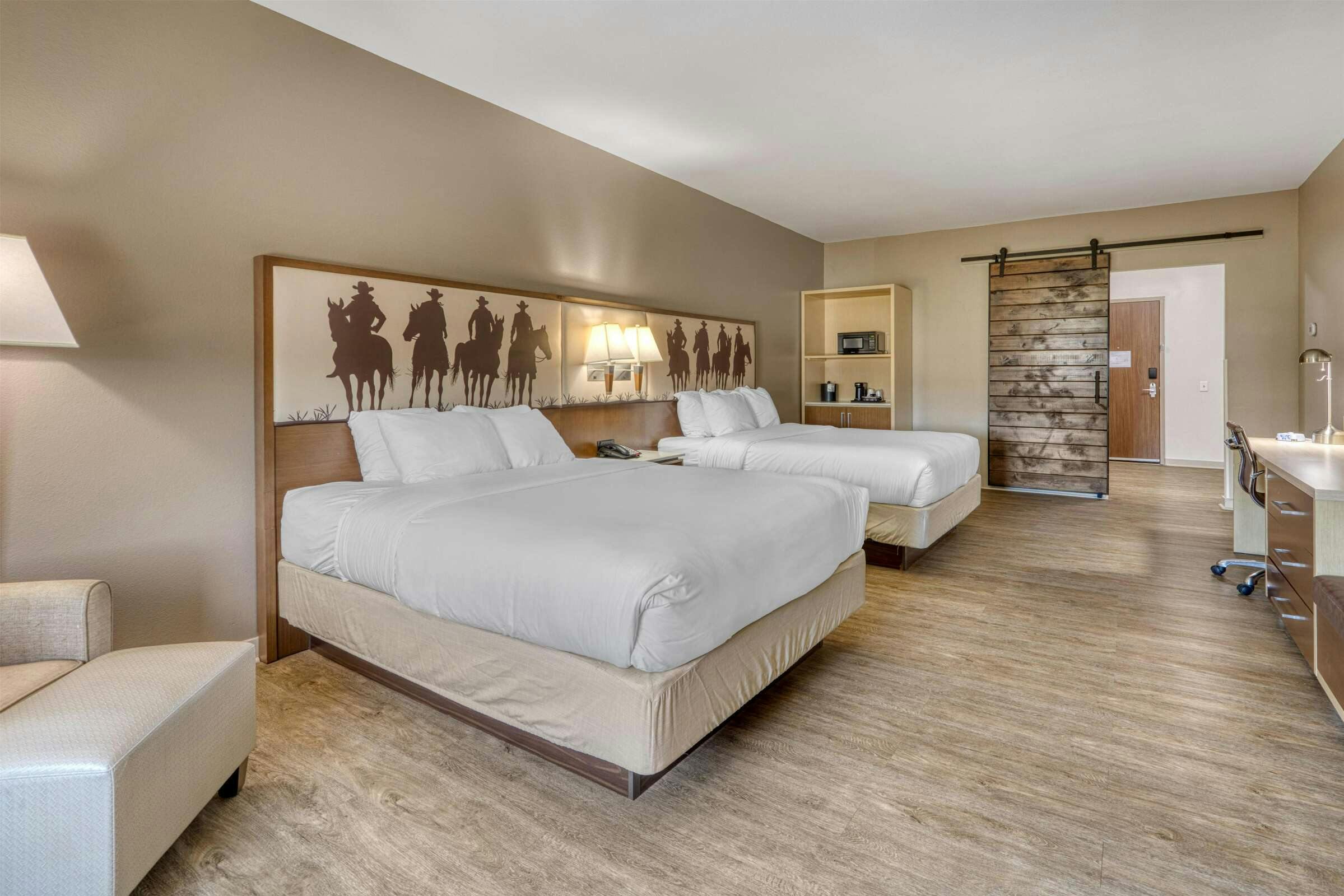 Best Western Bandera Suites & Saloon