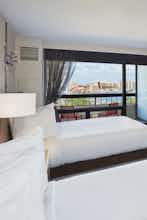 Hotel Waterstone Resort & Marina Boca Raton, Curio Collection by Hilton photo 2