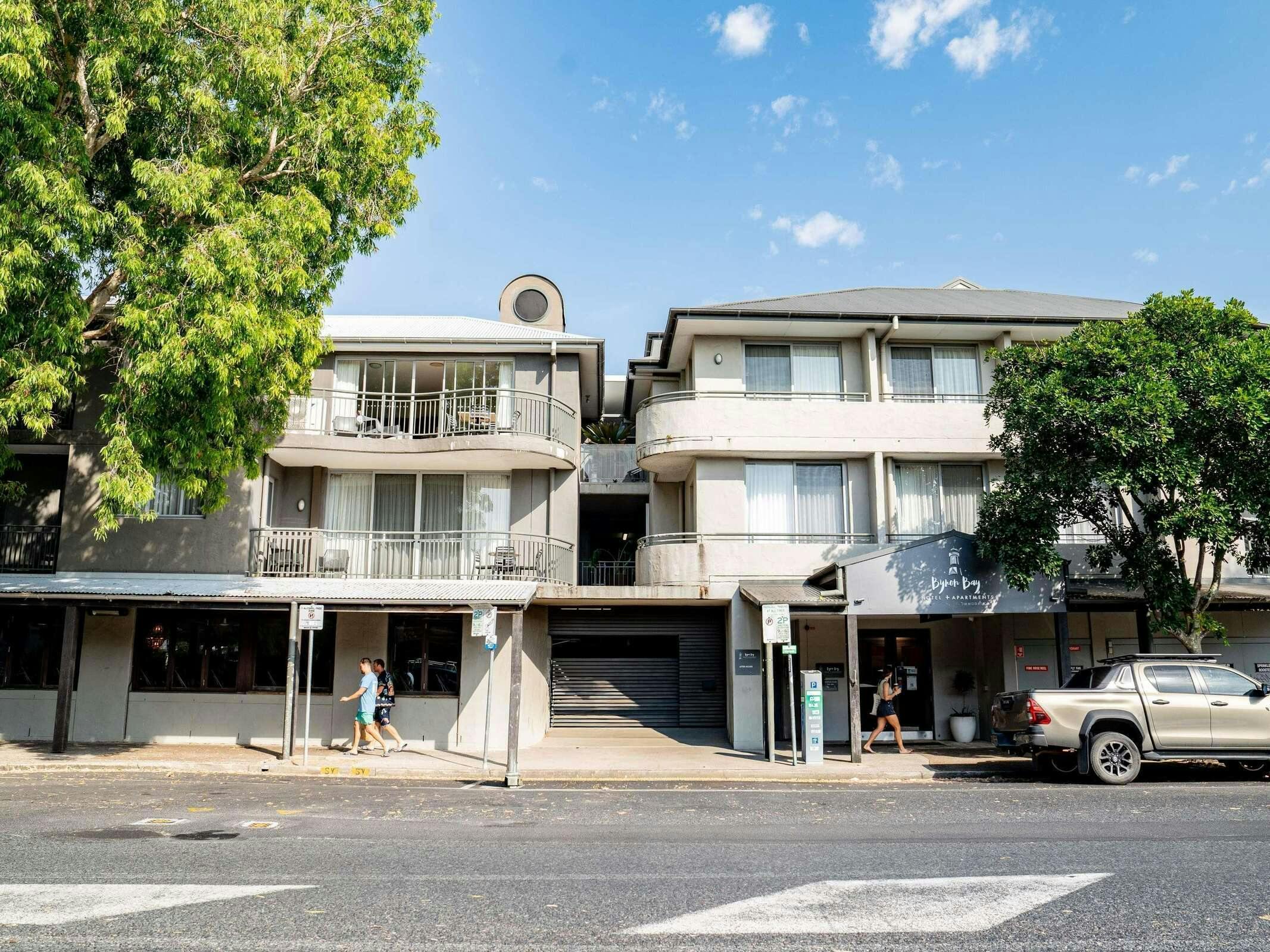 Hotel The Sebel Byron Bay photo 1