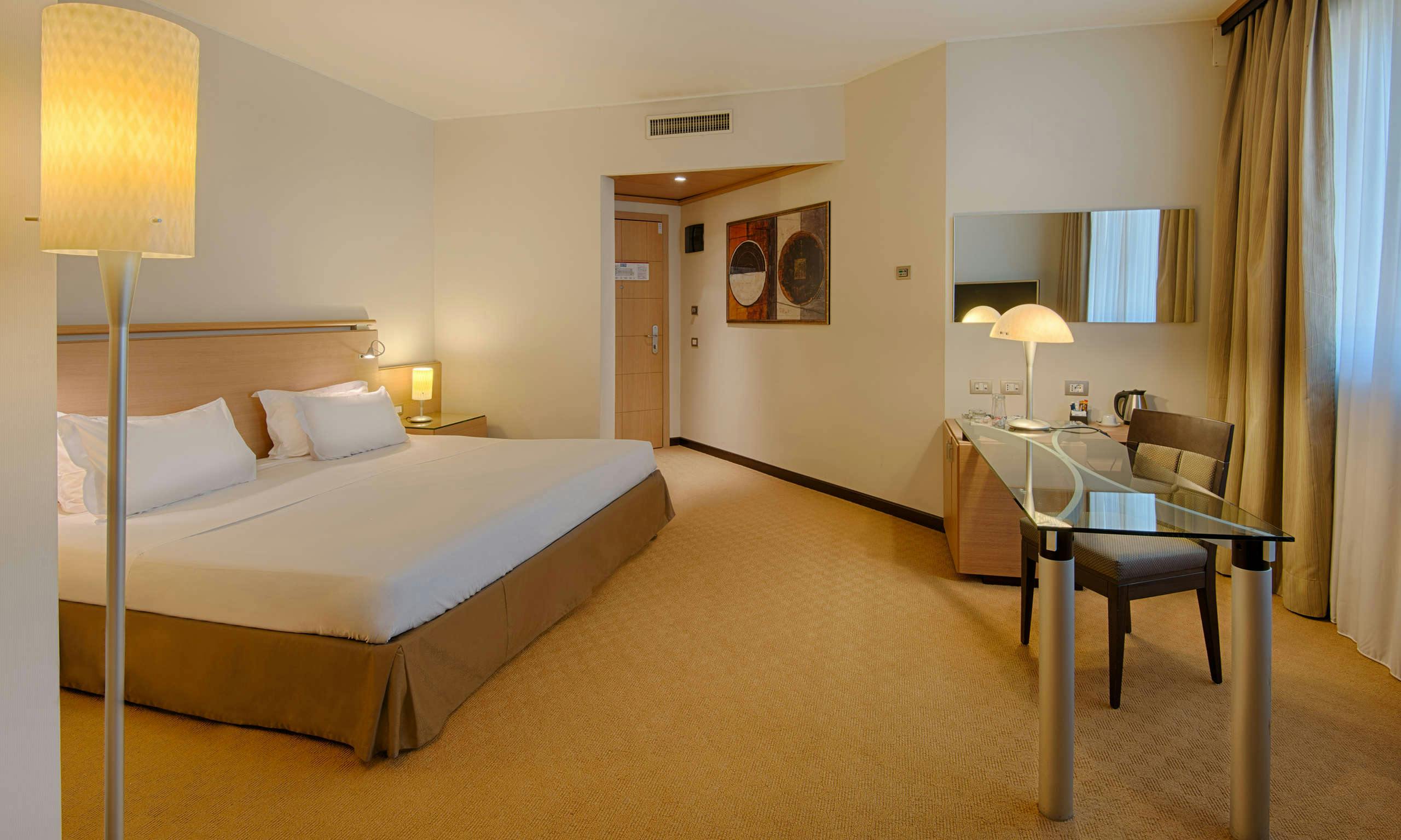 NH Bologna Villanova