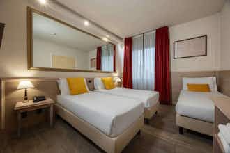 Hotel iH Hotels Milano St. John photo 1