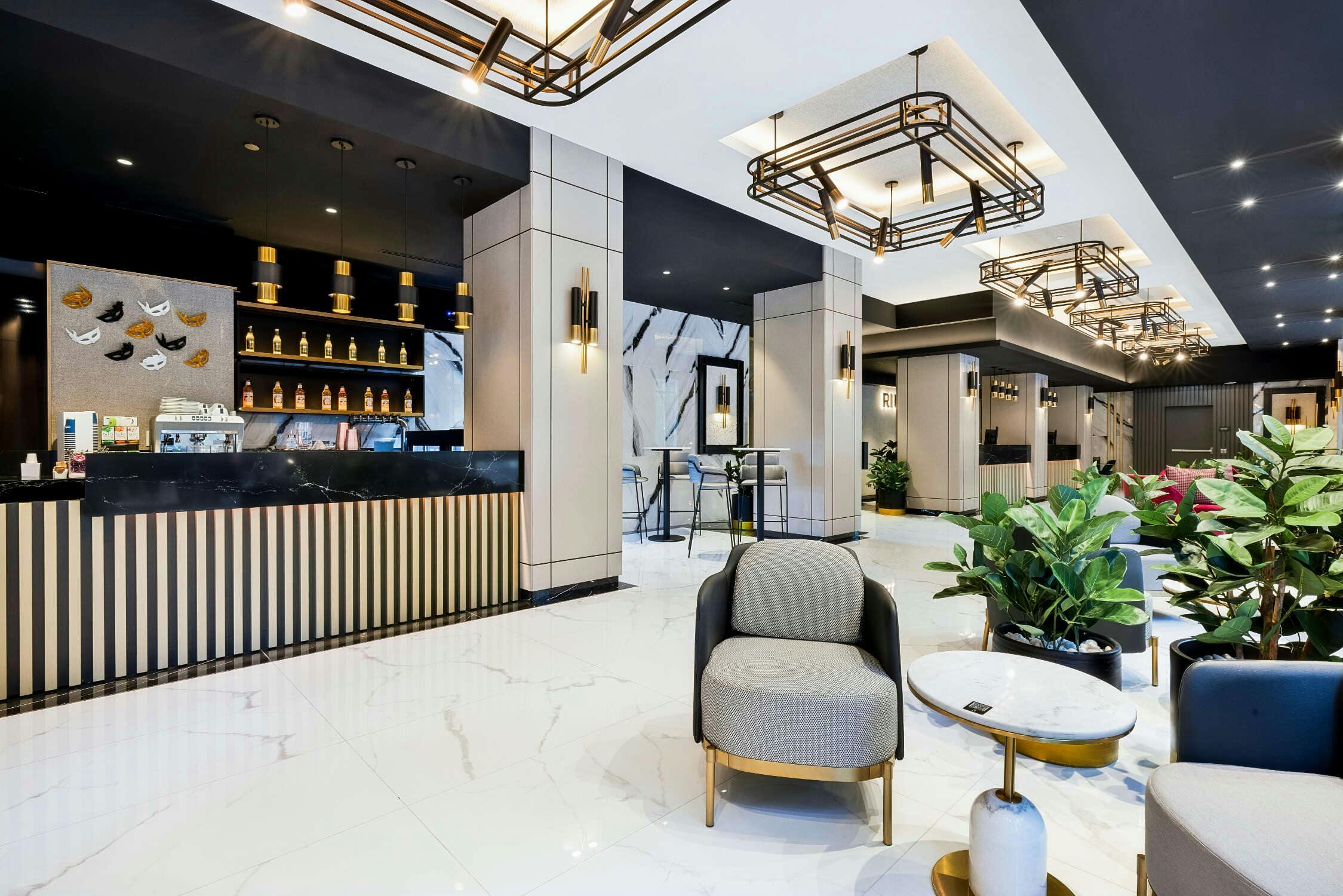 Hotel Riu Plaza Toronto photo 1