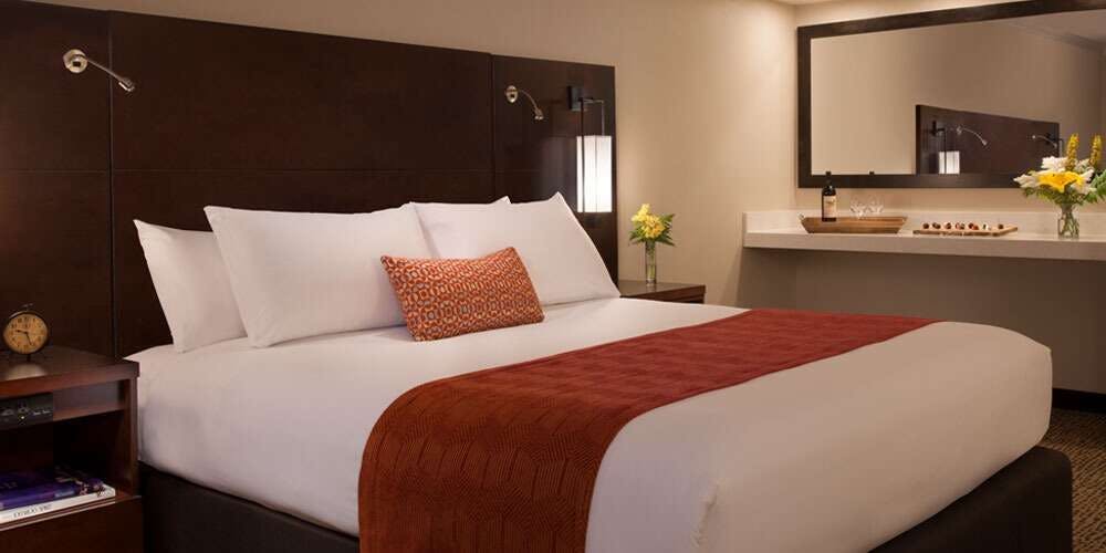 Hotel The Lakefront Anchorage - A Millennium Hotel photo 4