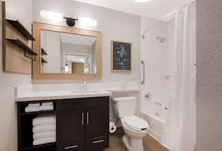 Hotel Sonesta Simply Suites Las Vegas Convention Center photo 4