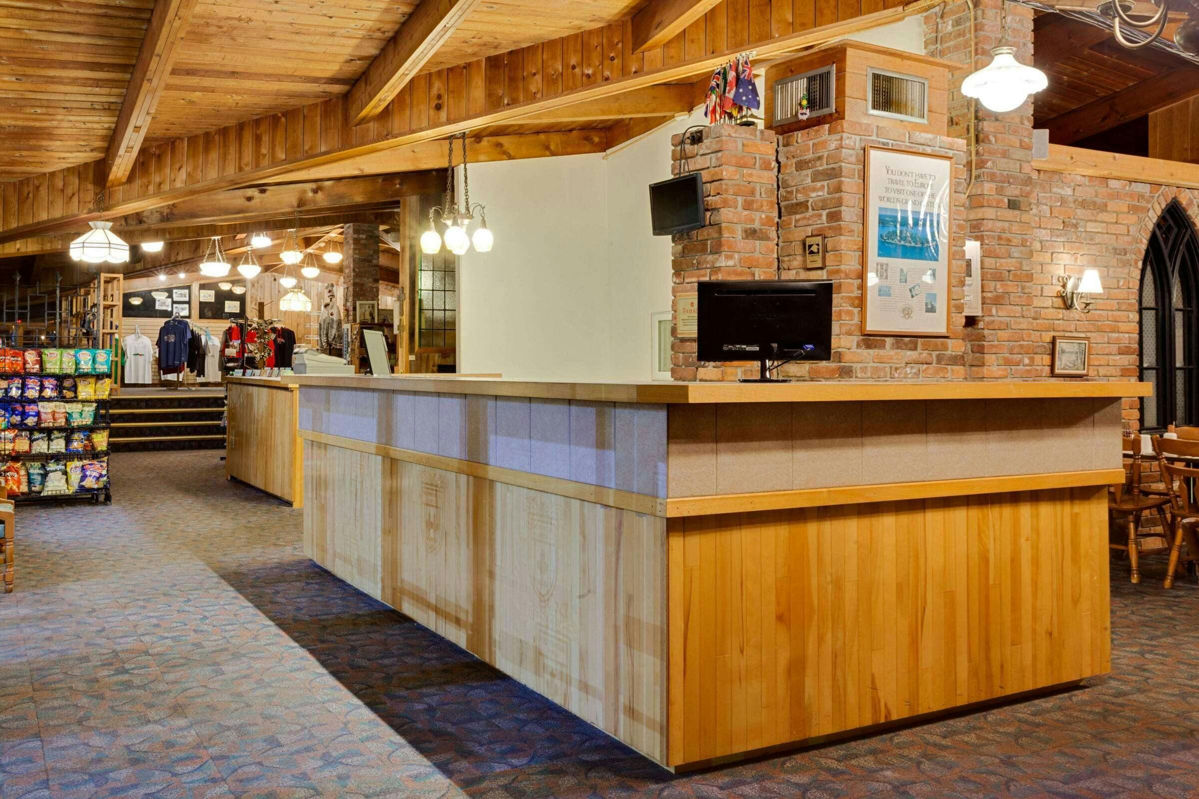 Hotel Ramada 1000 Islands/Gananoque photo 1