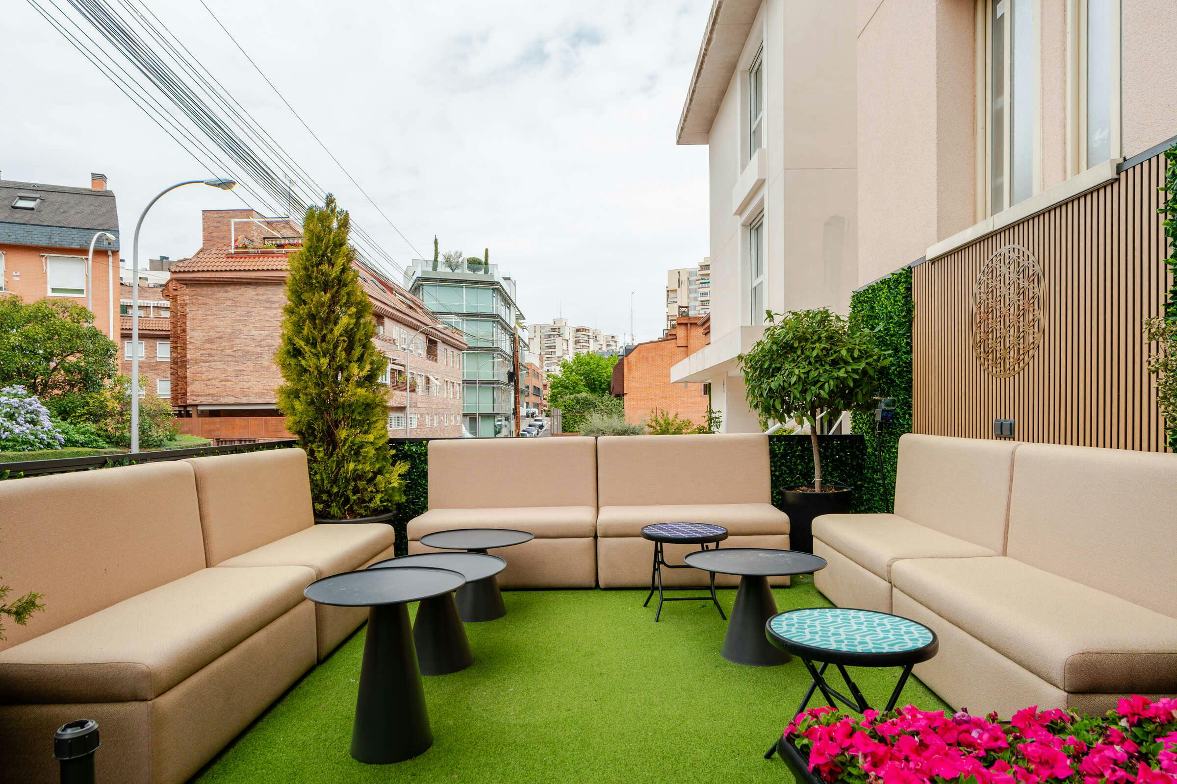 Hotel Hotel Suites Feria de Madrid photo 2