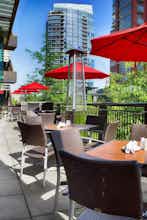 Hotel Pinnacle Hotel Vancouver Harbourfront photo 2