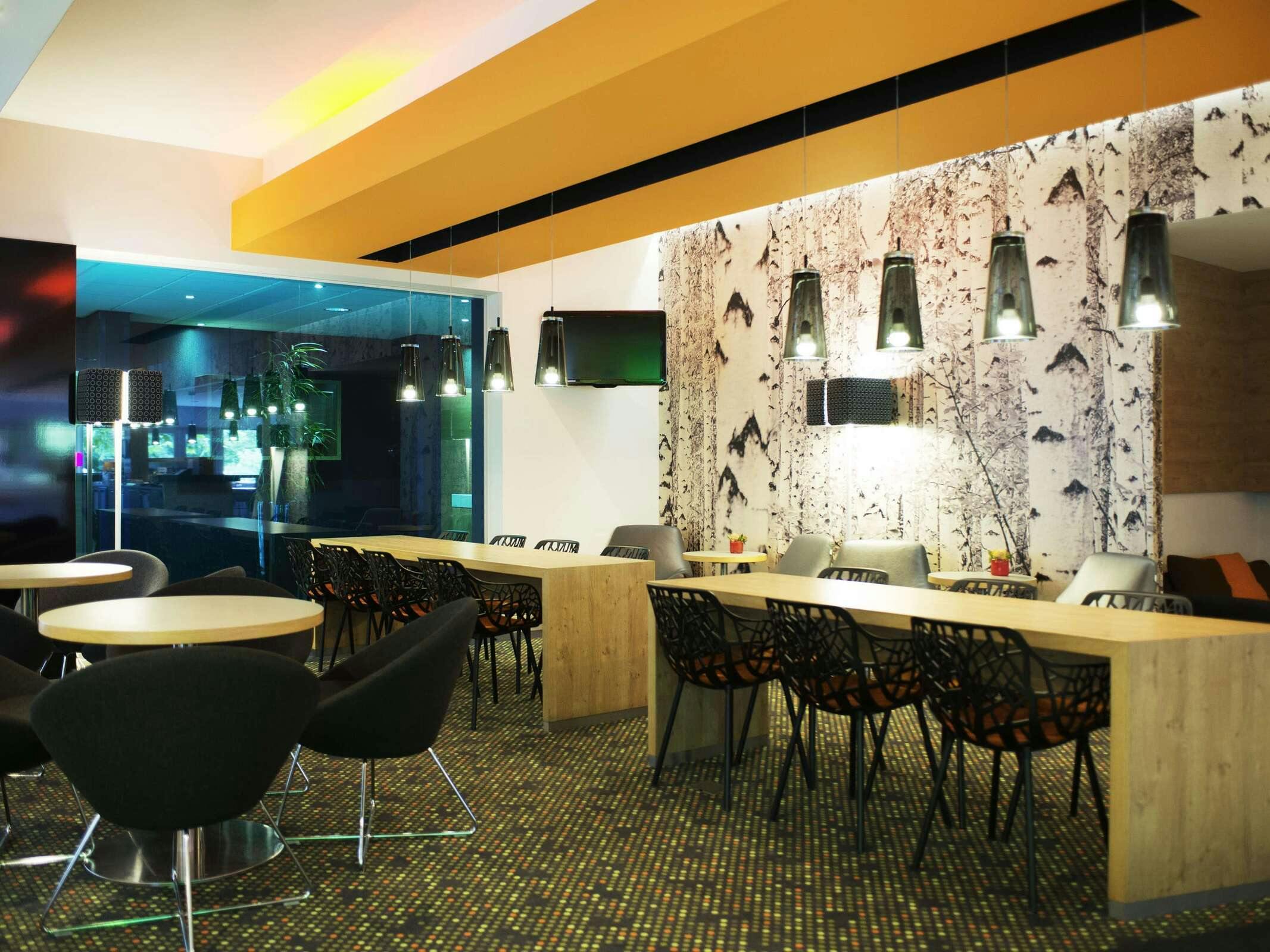 Hotel Novotel Rotterdam Schiedam photo 1