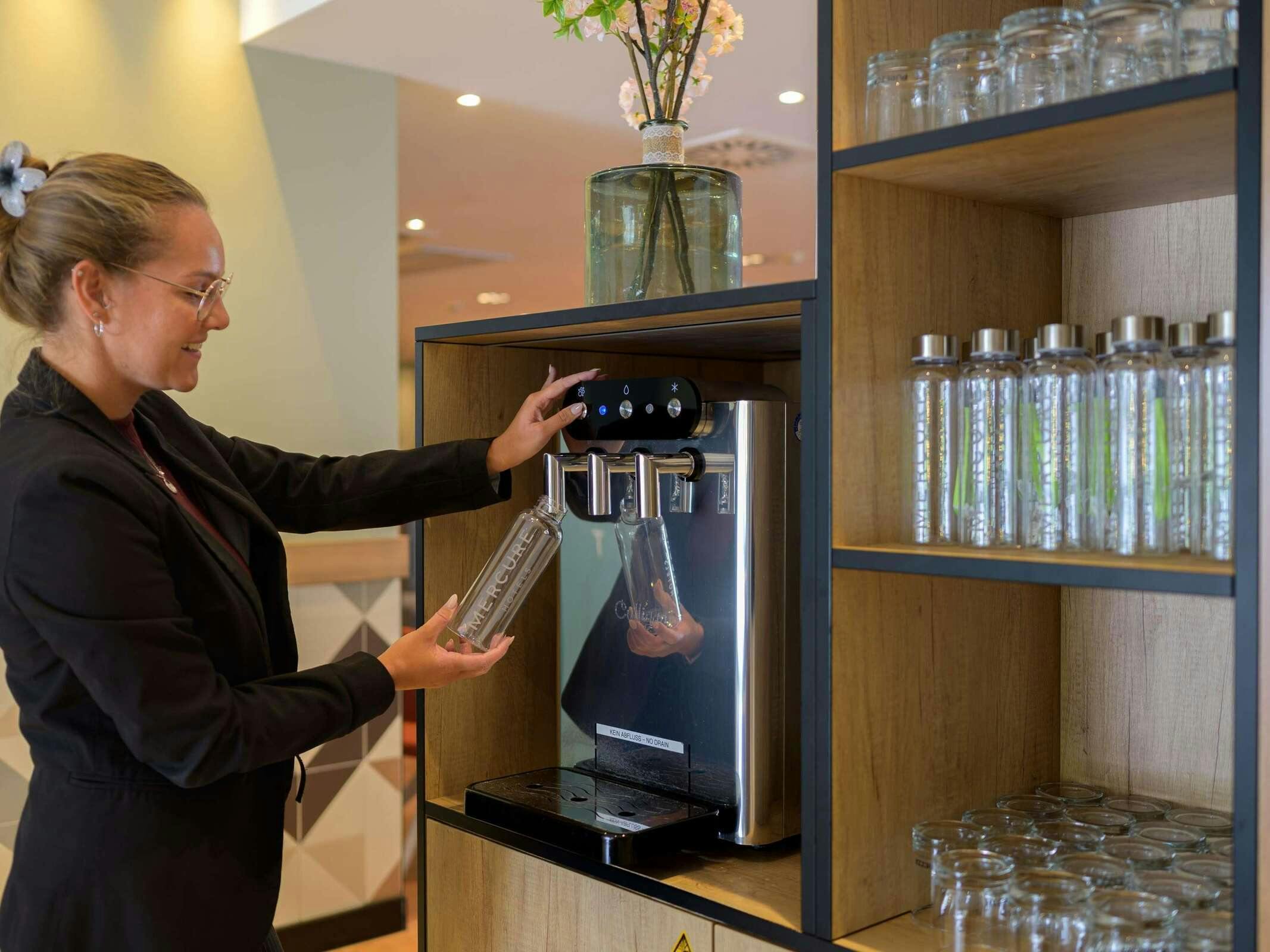 Hotel Mercure Hotel Köln West photo 2