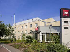 Hotel ibis Berlin Dreilinden photo 1