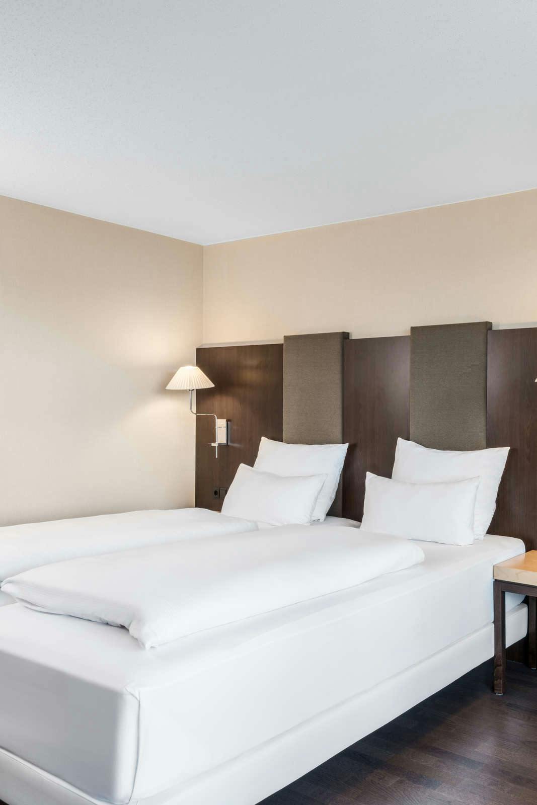 Hotel NH Frankfurt Airport photo 1