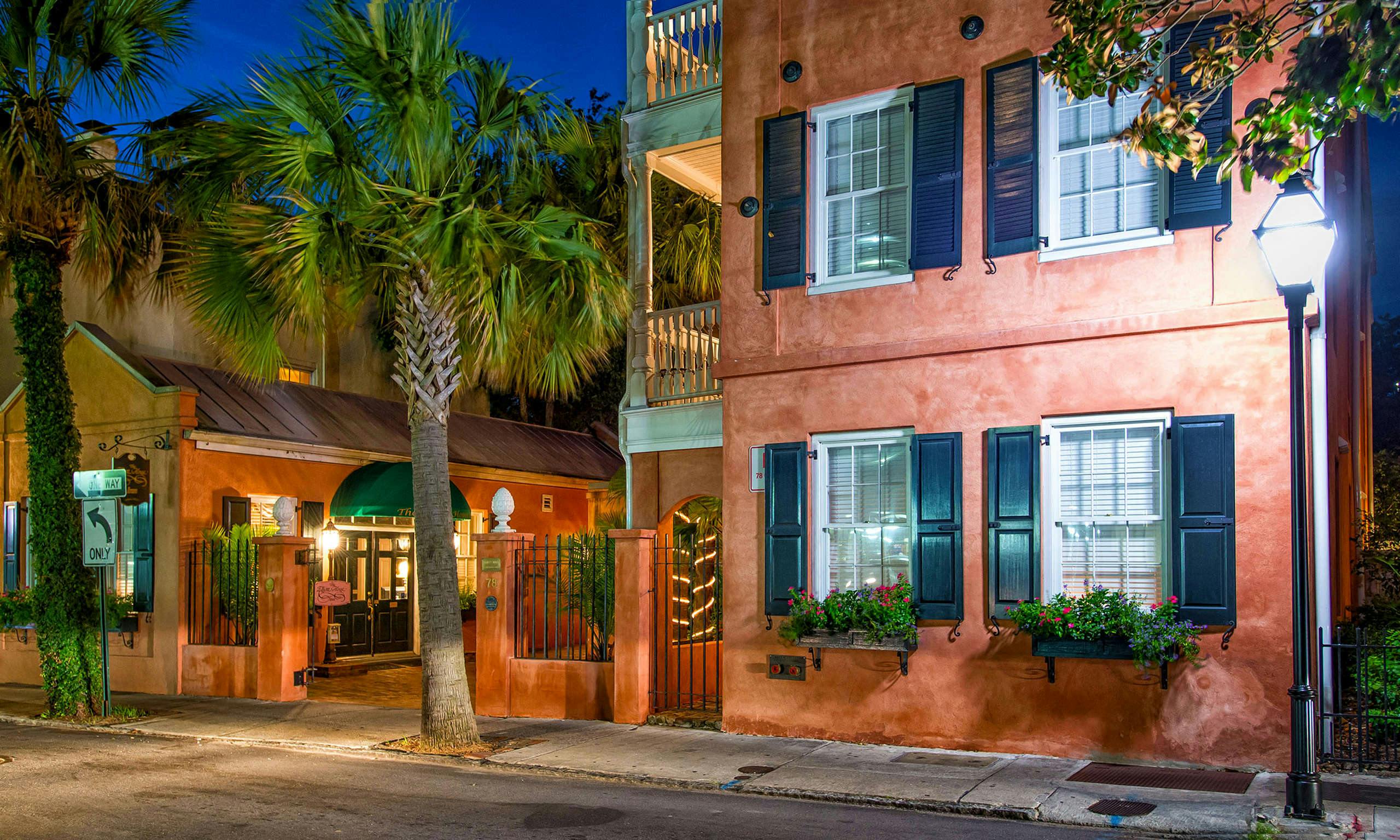 The Elliott House Inn