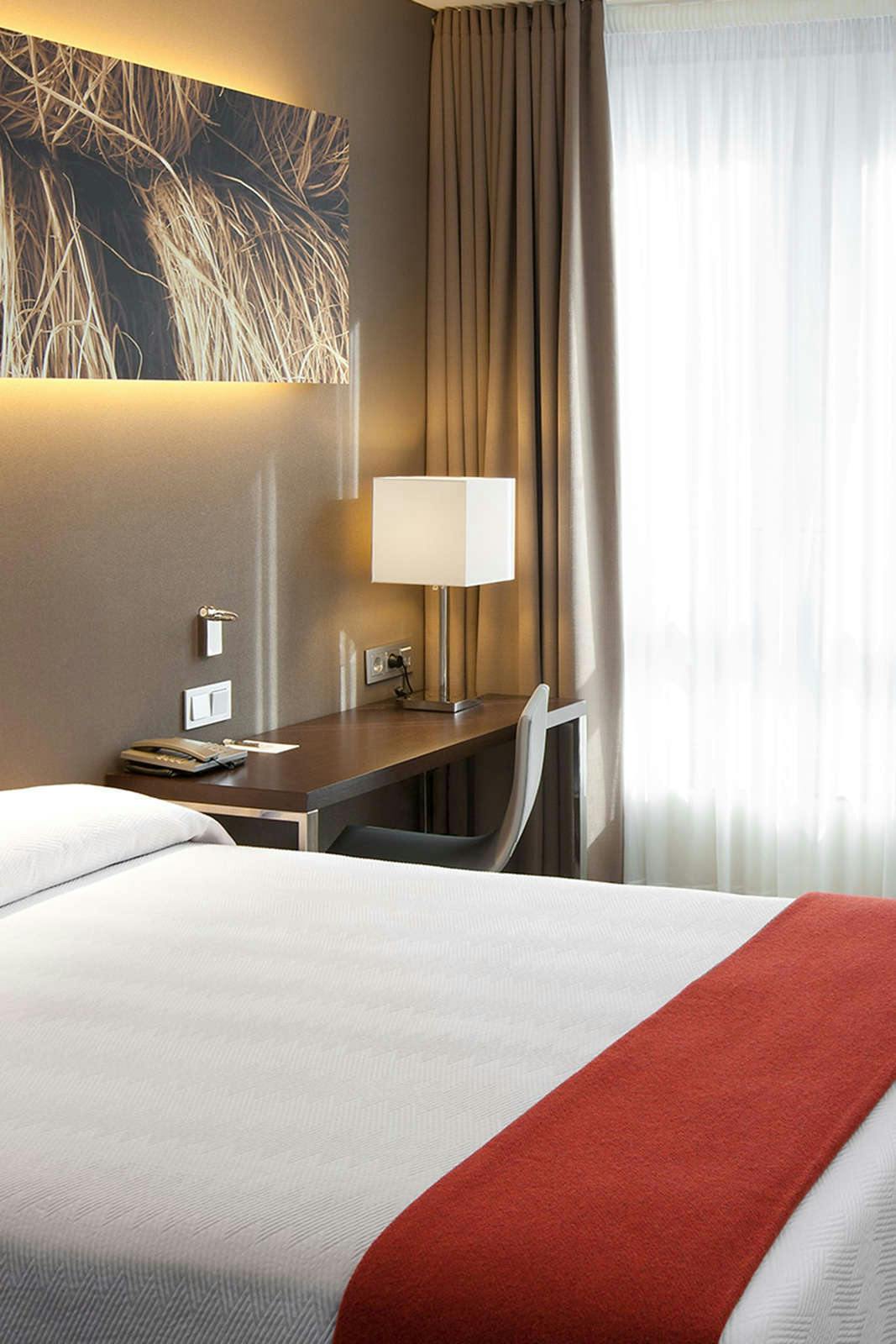 Hotel NH Barcelona Diagonal Center photo 1