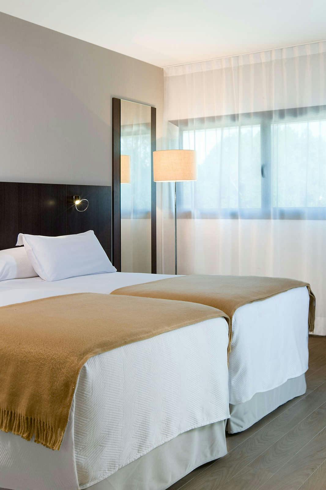 Hotel NH Gijon photo 1