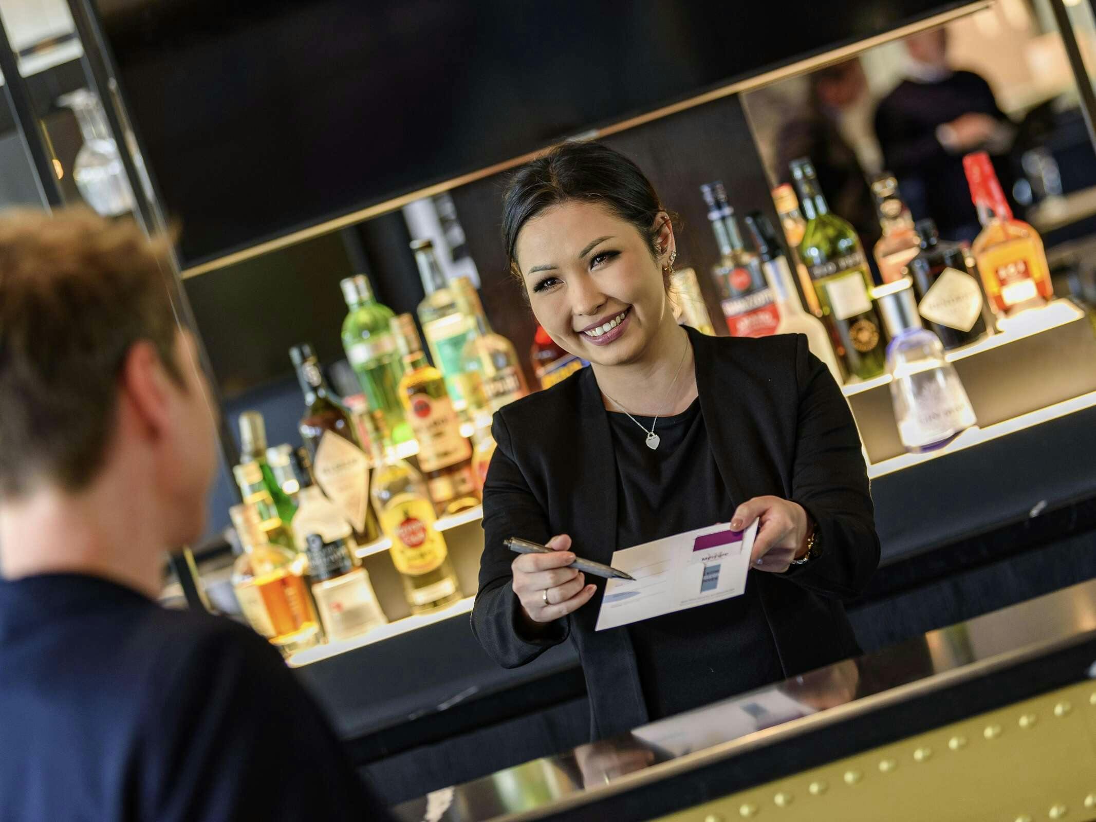 Hotel Mercure Neu Isenburg photo 2