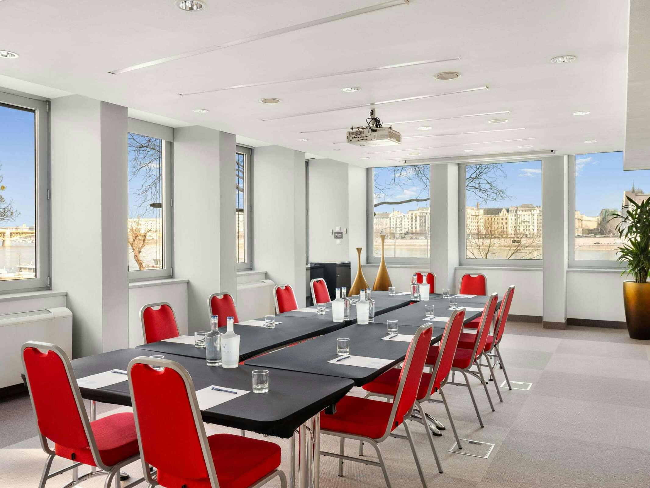 Hotel Novotel Budapest Danube photo 1