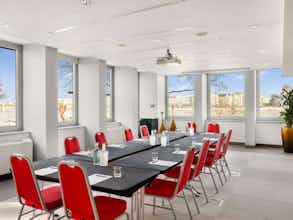 Hotel Novotel Budapest Danube photo 1