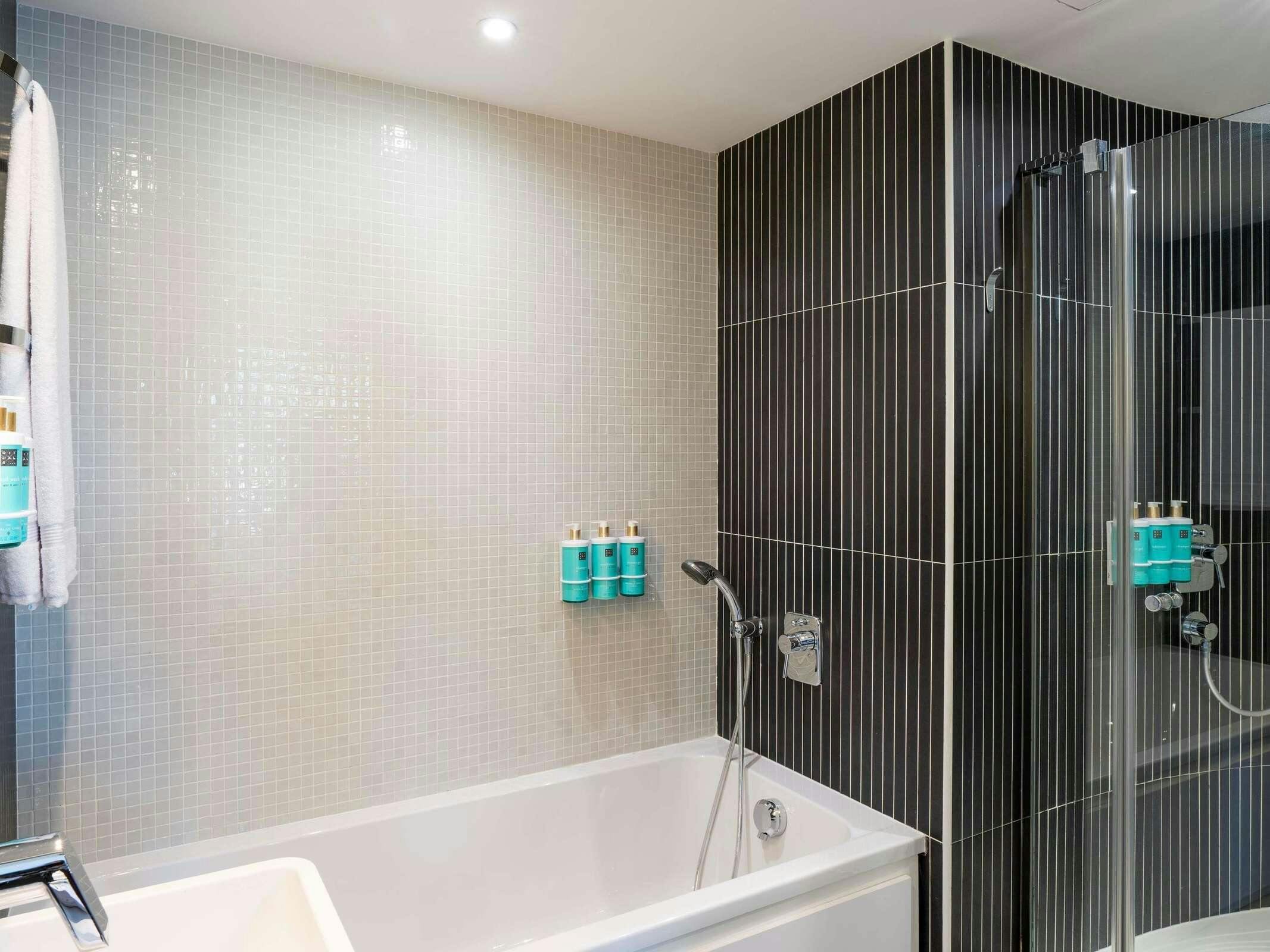 Hotel Novotel Suites Malaga Centro photo 4