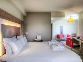 Hotel Novotel Marseille Centre Prado Velodrome photo 1