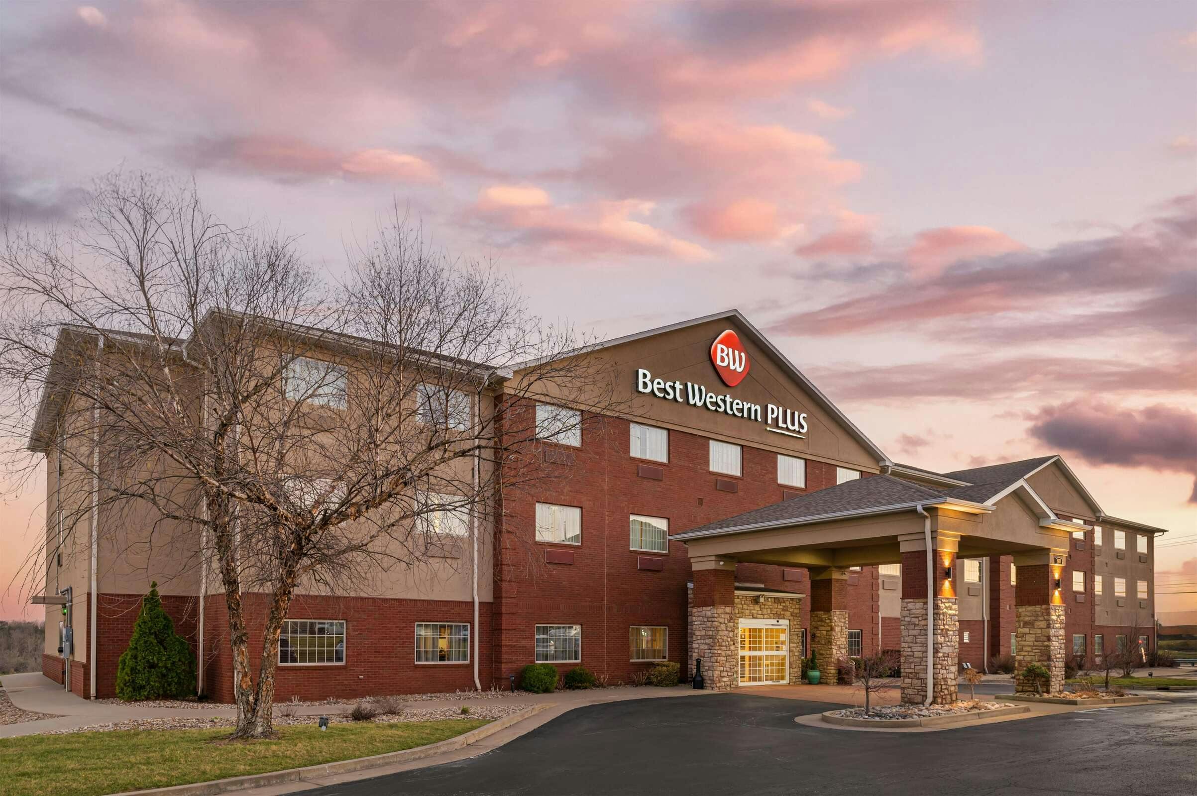 Hotel Best Western Plus Capital Inn photo 2