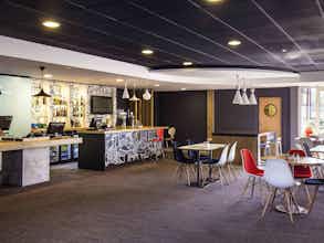 Hotel Ibis London Barking photo 2