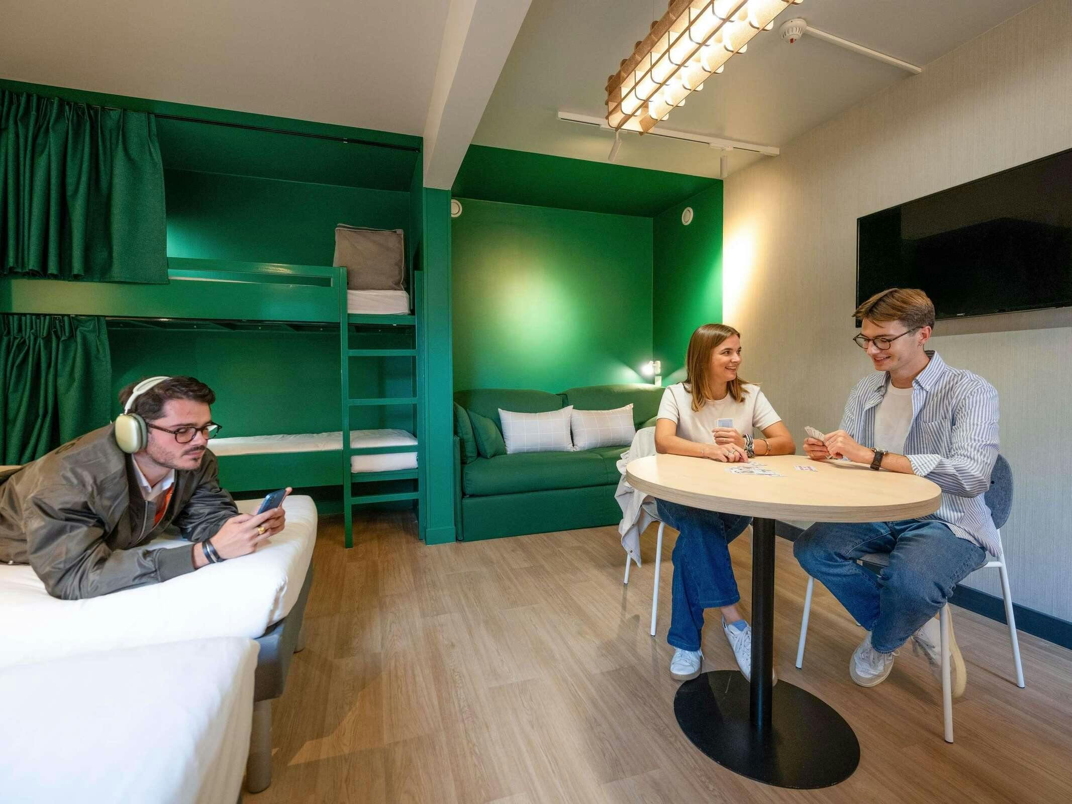 Hotel Ibis Budget Orly Chevilly Tram 7 photo 1