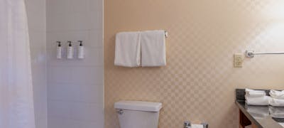 Port Inn and Suites Portsmouth, Ascend Hotel Collection