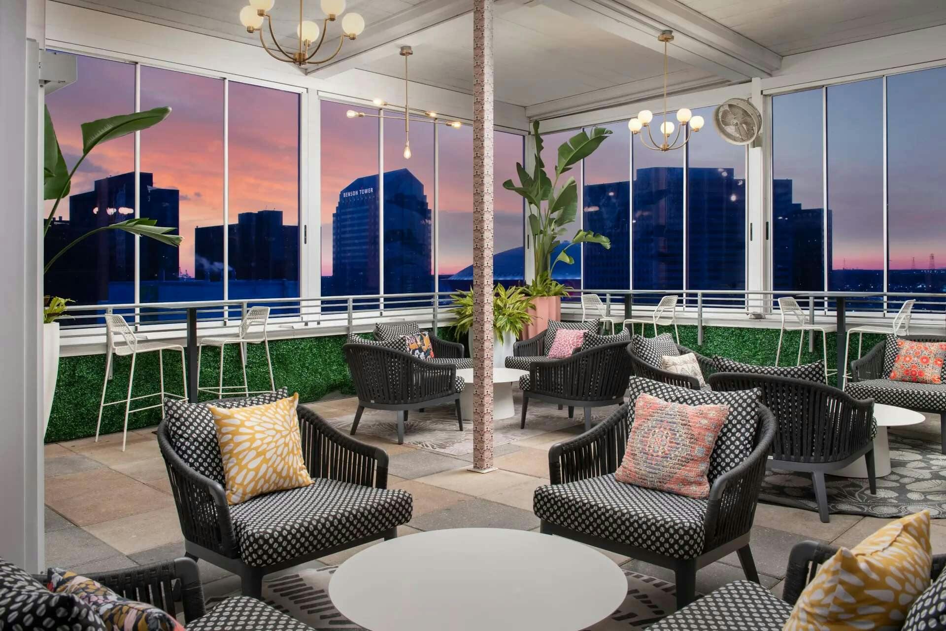 The Troubadour Hotel New Orleans