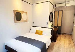 Hotel Dash Living On Queen photo 4