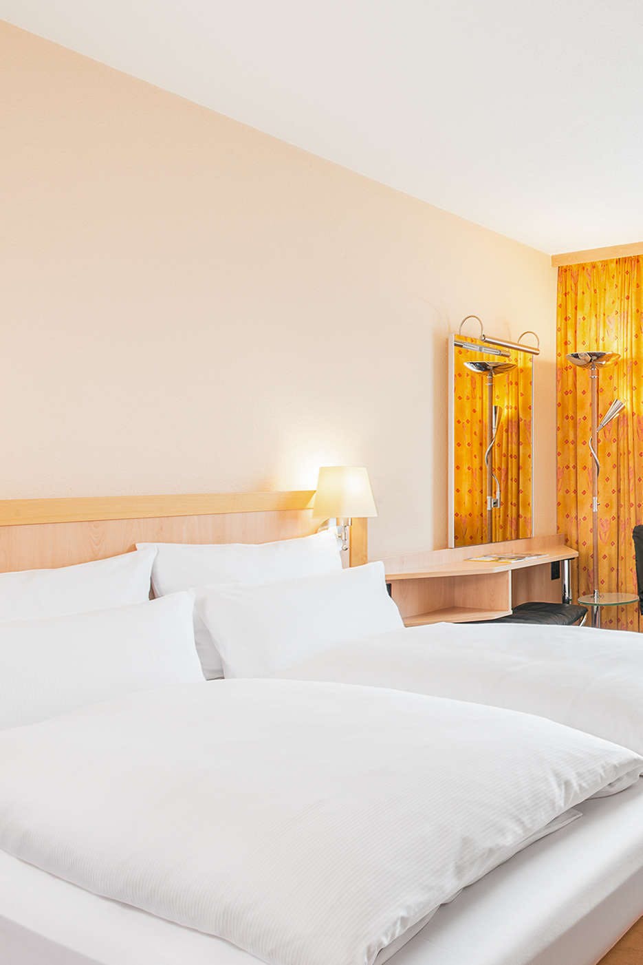 Hotel ibis Styles Berlin Treptow photo 2