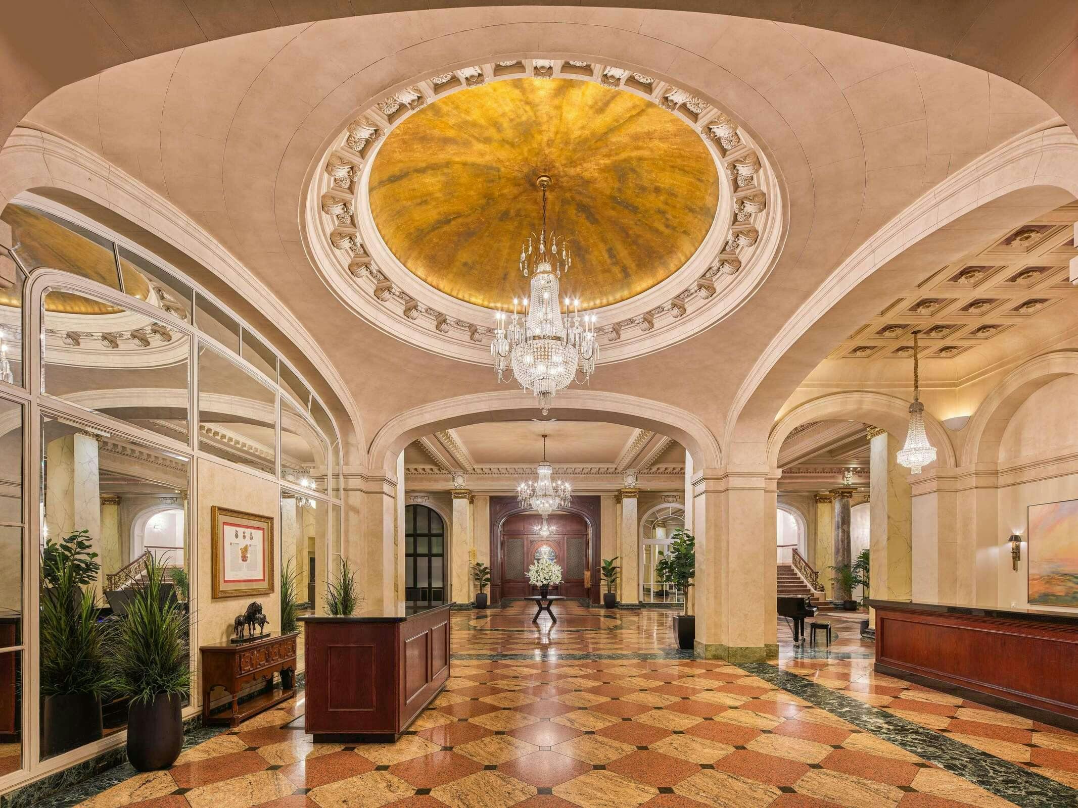 Hotel Fairmont Palliser photo 1