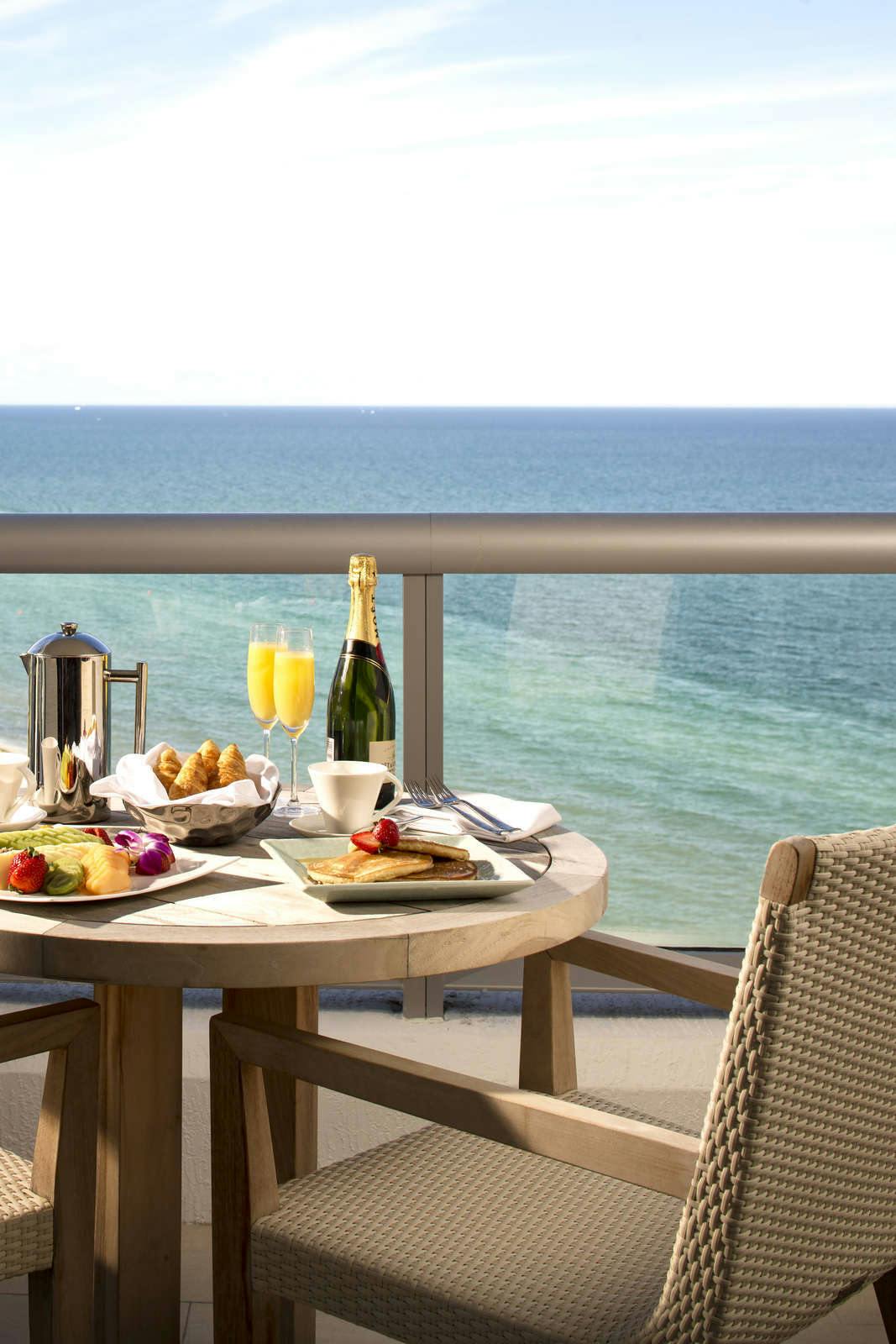 Hotel Eden Roc Miami Beach photo 1